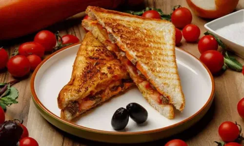 Toast with govurdagam