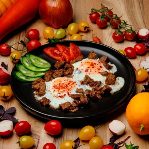 Scrambled eggs with govurdak