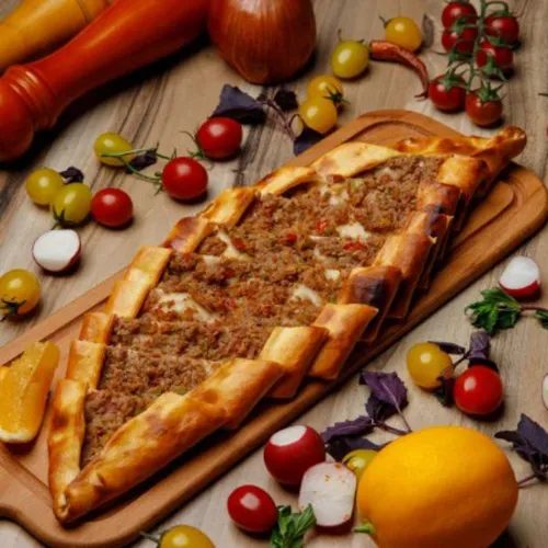 Pide with Minced Meat