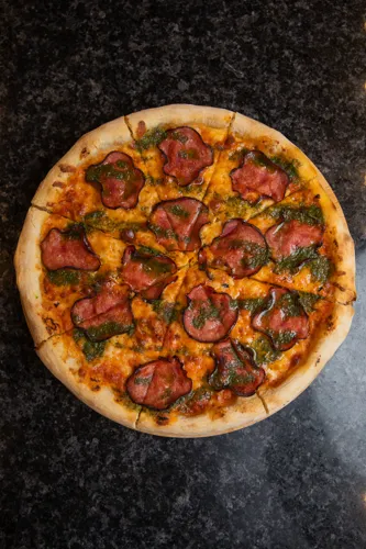 Pepperoni pizza