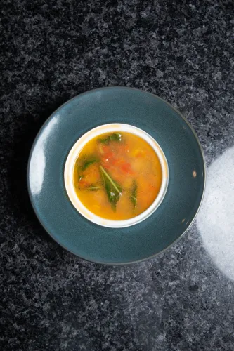 Chicken soup with spinach