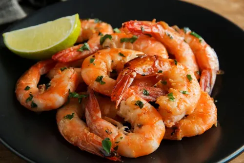 Shrimp fried in oil