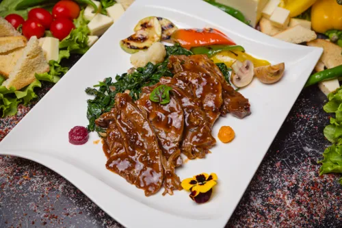 Inçik with vegetables