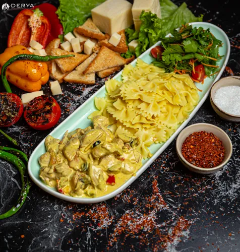 Spiced chicken with curry sauce