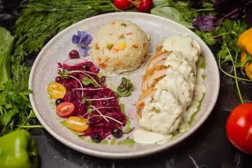 Katmer roulade with sauce