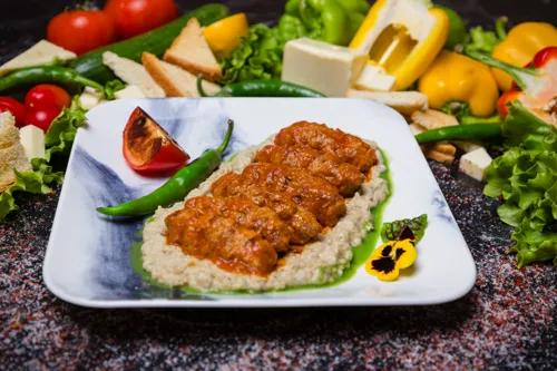 Izmir köfte (with eggplant and potatoes)