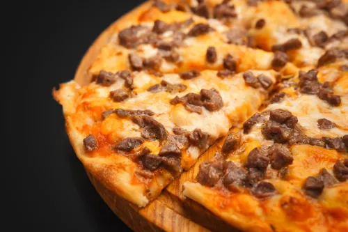 Meat pizza