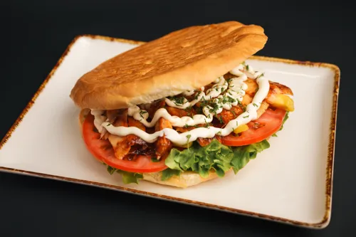 Chicken tombik sandwich