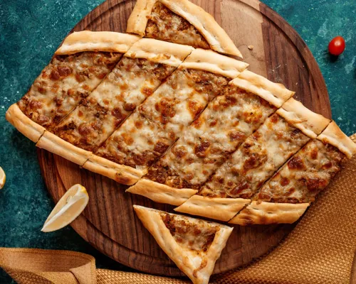 Pide with gowurdak