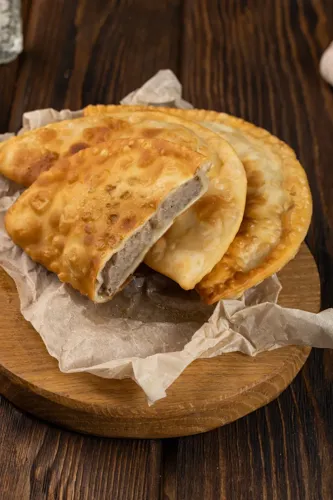 Cheburek (3 pcs)