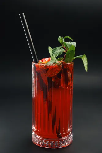 Berry mojito