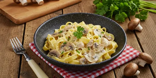 Fettuccine with chicken