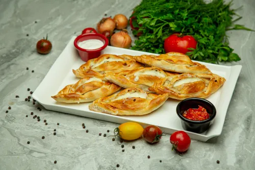 Bilishi with cheese