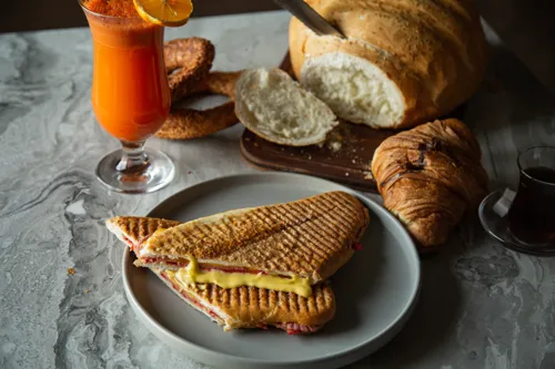 Toast sandwich