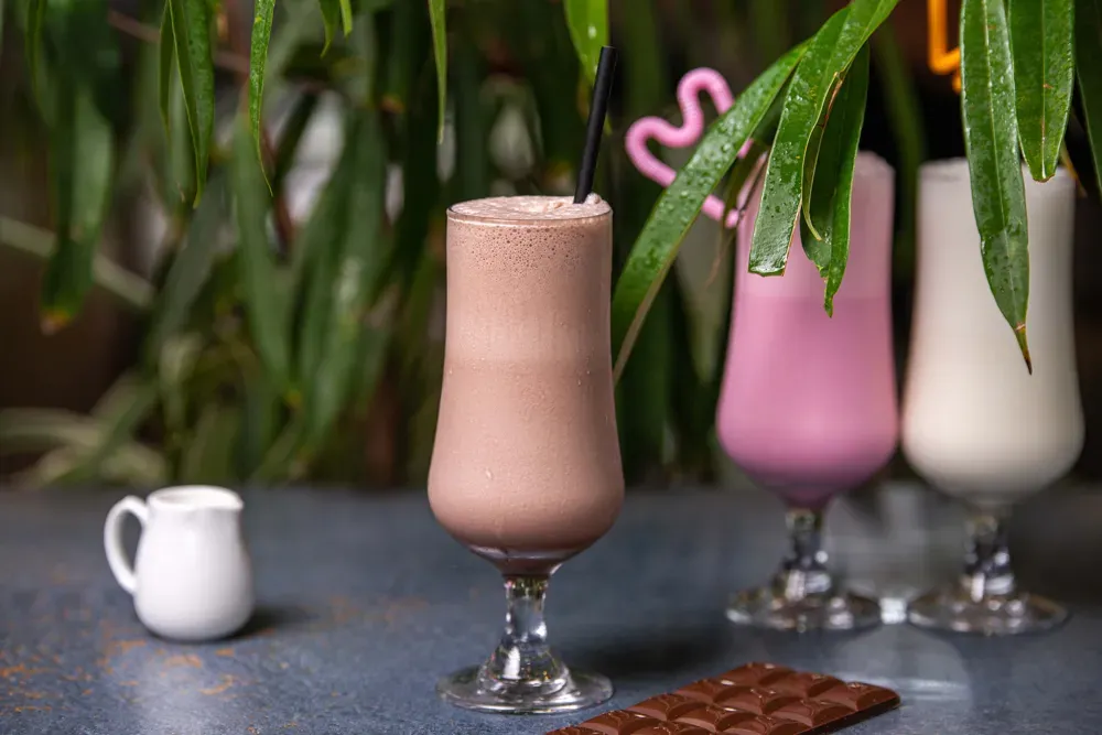CHOCOLATE MILKSHAKE