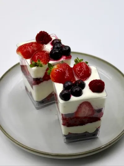 Berry dessert
